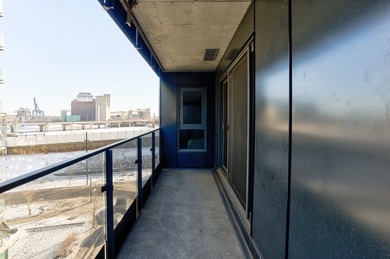 Vivez au bord du canal de Lachine dans ce condo construit en - photo 17