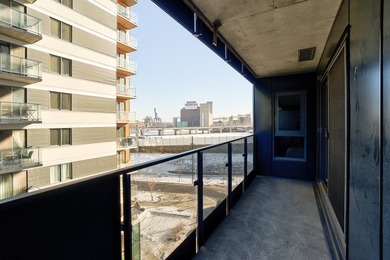Vivez au bord du canal de Lachine dans ce condo construit en - photo 18