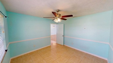 Welcome to this charming single-story residence located in Port - photo 25