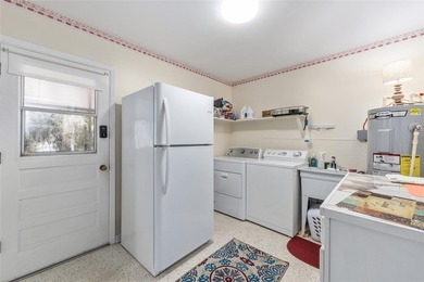 Welcome to this immaculately maintained 1968 Florida Classic Gem - photo 26
