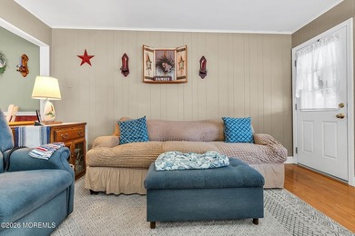 Move right into this well-maintained 2-bedroom, 2-bath home in - photo 26