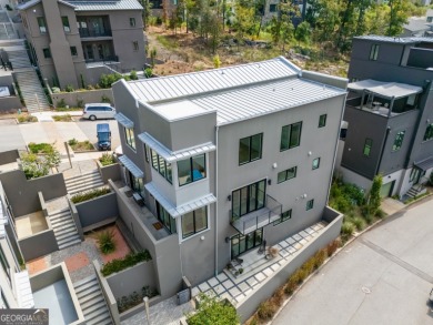 (private lake, pond, creek) Townhome/Townhouse For Sale in Chattahoochee Hills Georgia