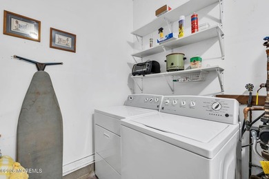 Move right into this well-maintained 2-bedroom, 2-bath home in - photo 36