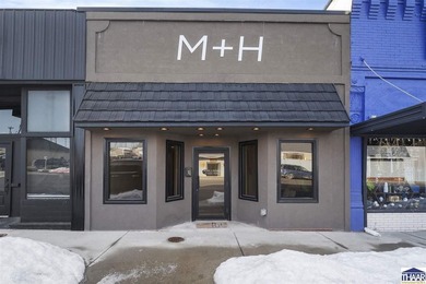 Prime location on West National Avenue in Brazil.  The property