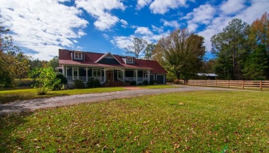 (private lake, pond, creek) Home For Sale in Hamilton Georgia