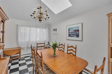 Welcome Home! Introducing this beautifully maintained, spacious - photo 2
