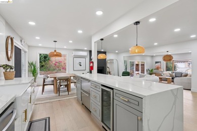 Tucked away in Oakland's desirable Grass Valley neighborhood - photo 14