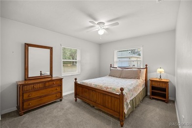Spacious 3 bedroom, 2 bath home on oversized lot with Large - photo 16