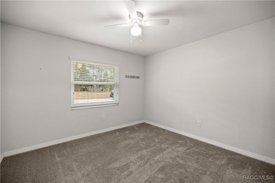 Spacious 3 bedroom, 2 bath home on oversized lot with Large - photo 18