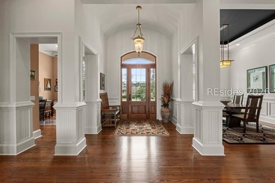 Exceptional custom-built home showcasing unique golf and lagoon - photo 4