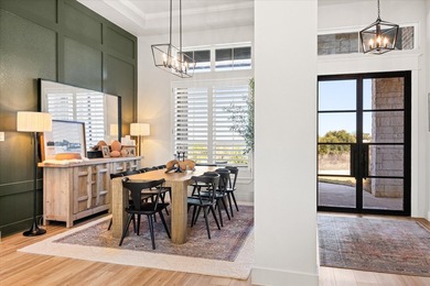 SELLERS ARE RELOCATING AND HOME IS MOVE IN READY. Check out this - photo 6