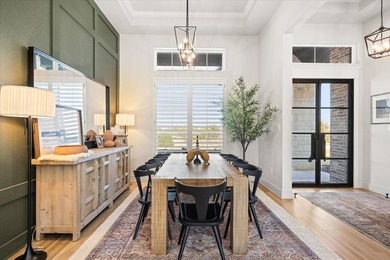 SELLERS ARE RELOCATING AND HOME IS MOVE IN READY. Check out this - photo 8