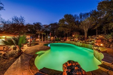 (private lake, pond, creek) Home For Sale in Whitewright Texas