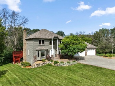 Welcome to your own private retreat on 3.1 scenic acres. This - photo 5