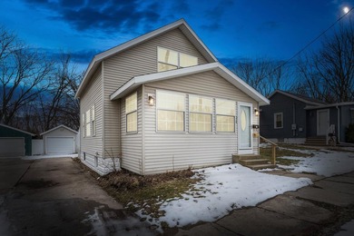 St. Joseph River Home Active Under Contract in Niles Michigan