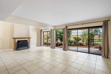 Unique private corner unit and beautifully maintained 3-bedroom - photo 6