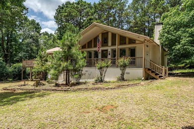 WELCOME TO HOLLY LAKE RANCH! Situated on a wonderful corner lot - photo 1