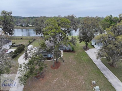 Welcome to your coastal sanctuary. This stunning 2,214 sq. ft - photo 12