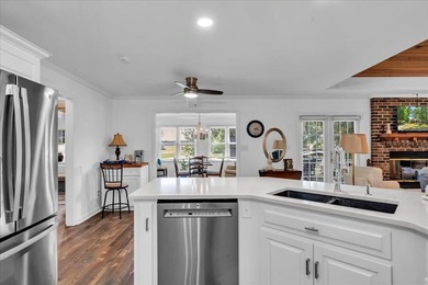 GORGEOUS HOME ON LAKE BLACKSHEAR!!! This large family home with - photo 14