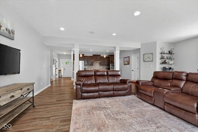 Built in 2017 and beautifully maintained, this 4400+ sq ft Morse - photo 19