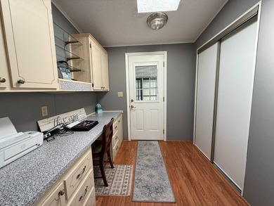 TURNKEY 2 Bedroom, 2 Bath Palm Harbor Home in the 55+ Community - photo 20