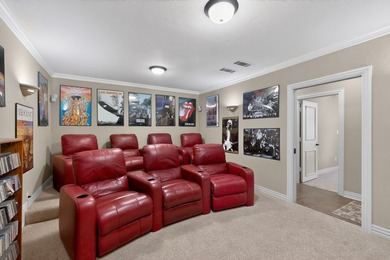 Welcome to this amazing custom home featuring a flexible floor - photo 21
