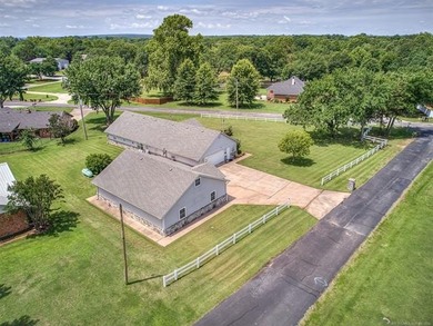 Welcome to 36 Meadowlark Dr in Longtown Estates, where - photo 22