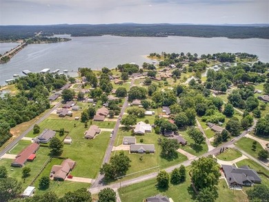 Welcome to 36 Meadowlark Dr in Longtown Estates, where - photo 26
