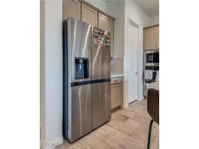 This single-story home in Henderson's Cadence community offers