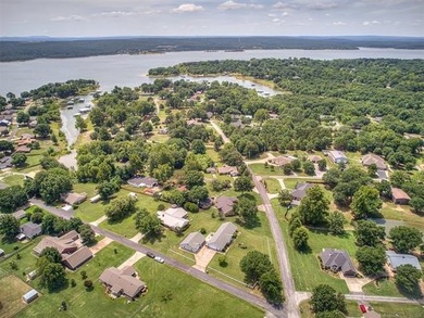 Welcome to 36 Meadowlark Dr in Longtown Estates, where - photo 30