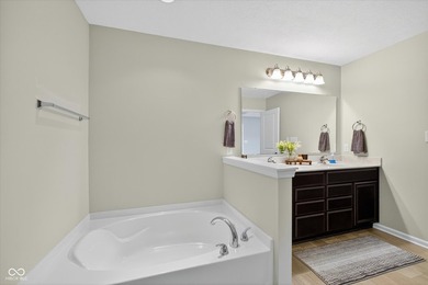 Built in 2017 and beautifully maintained, this 4400+ sq ft Morse - photo 31
