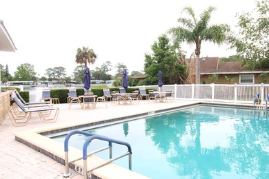 TURNKEY 2 Bedroom, 2 Bath Palm Harbor Home in the 55+ Community - photo 31