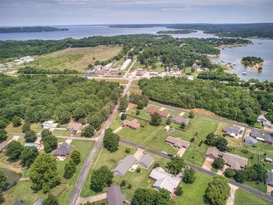 Welcome to 36 Meadowlark Dr in Longtown Estates, where - photo 36
