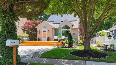 The moment you pull up to this home, you will appreciate the - photo 4