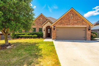 Lake Home Sale Pending in Fort Worth, Texas