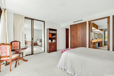 Great New Price! $55k Reduction. Experience marina-front living - photo 10