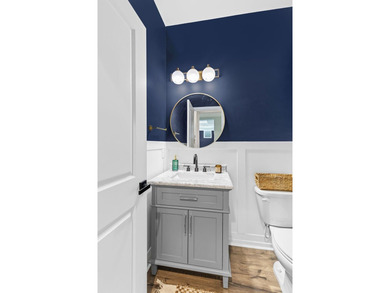 Welcome to 2073 Kemmerlin Street, a beautifully appointed home - photo 14