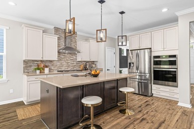 Welcome to 2073 Kemmerlin Street, a beautifully appointed home - photo 15