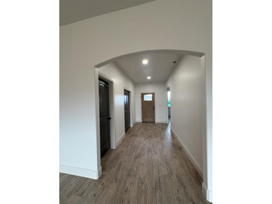 You need to look at this new *ZIRCON* Model with split bedroom