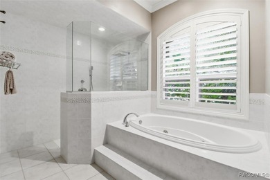 Experience luxury living in the exclusive Black Diamond Ranch - photo 31