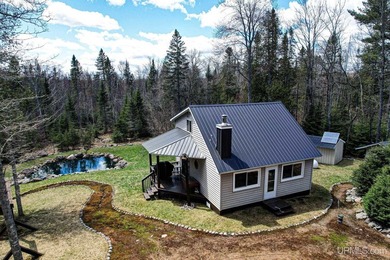 The kind of getaway most people only dream about! Tucked away on - photo 1