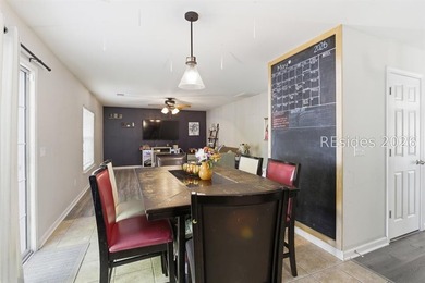 Welcome to this 4-bed, 2.5-bath with a great family floorplan - photo 5