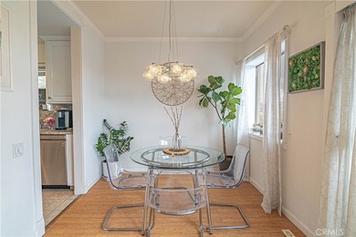 Location, Location, Location!!! Beverlywood adjacent and steps