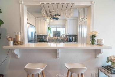 Location, Location, Location!!! Beverlywood adjacent and steps