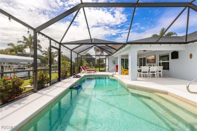 Caloosahatchee River Home For Sale in Cape Coral Florida