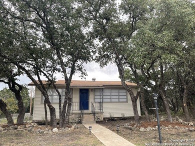 Canyon Lake Home For Sale in Canyon Lake Texas