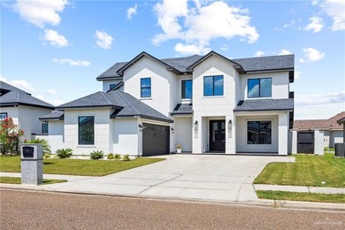 Located in the gated Los Lagos Golf Course community, this home - photo 2