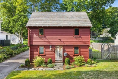 Connecticut River - Middlesex County Home Sale Pending in Essex Connecticut