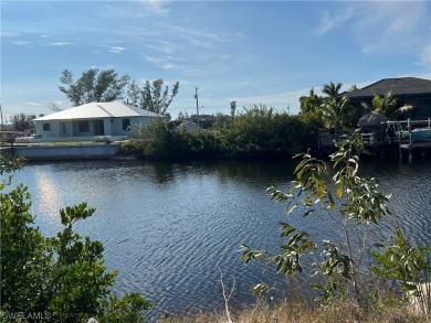 Cape Coral Lakes Area Lot For Sale in Cape Coral Florida