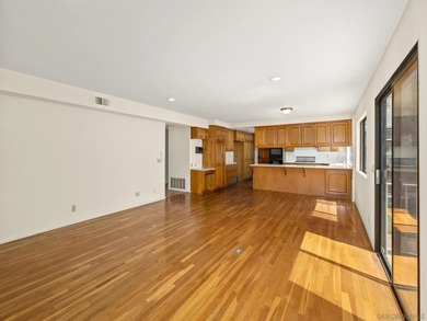 A special offering in the Coronado Village with exceptional - photo 10